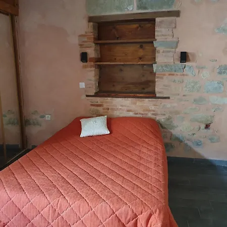 Au Vieux Seyssel Апартаменты *